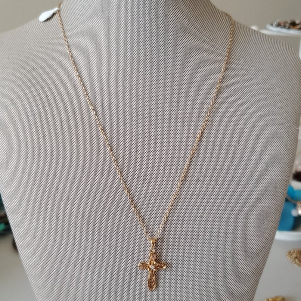 Necklace - Picture 3 of 4
